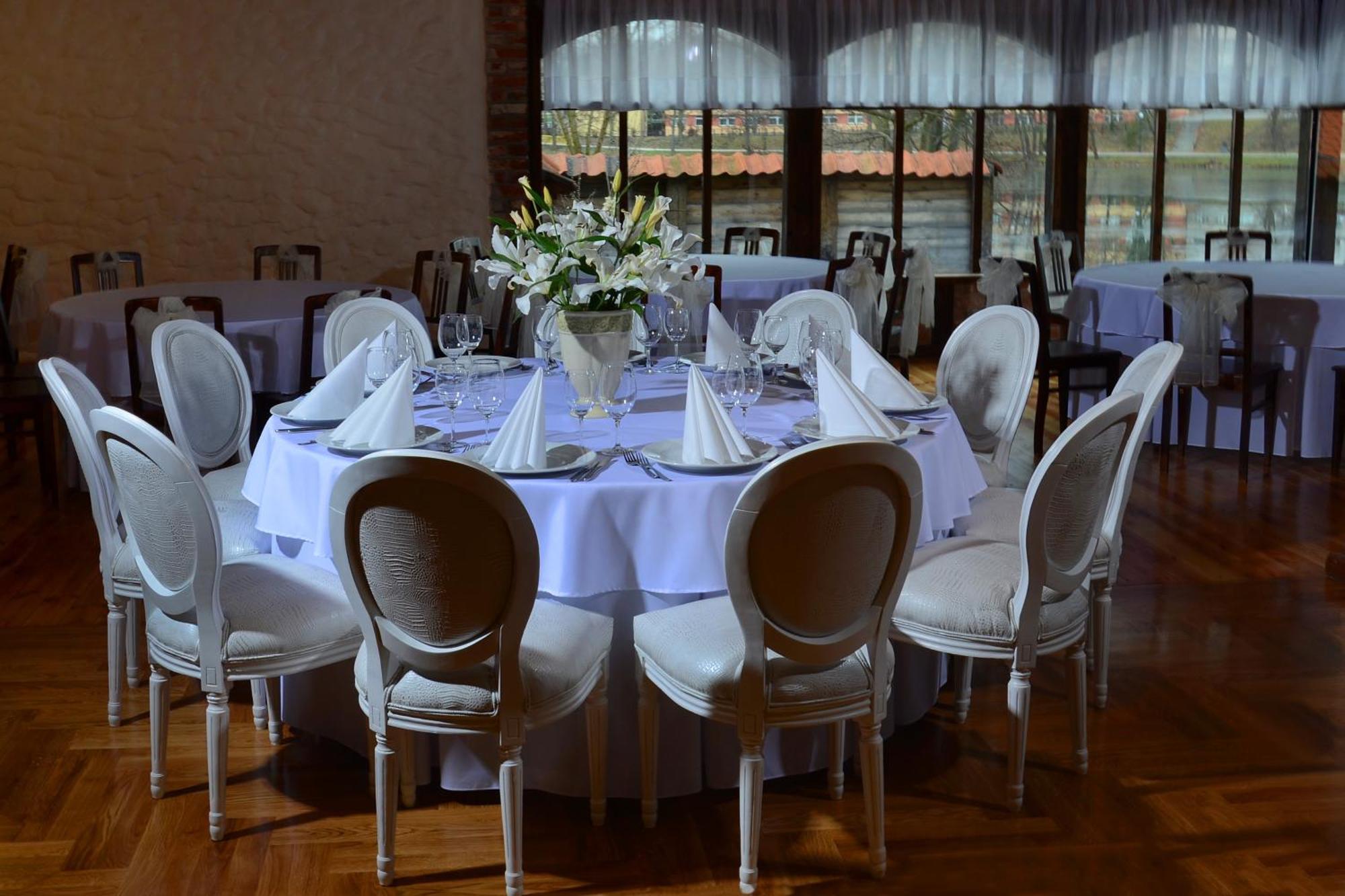 Stary Tartak Hotel Ilawa Ngoại thất bức ảnh