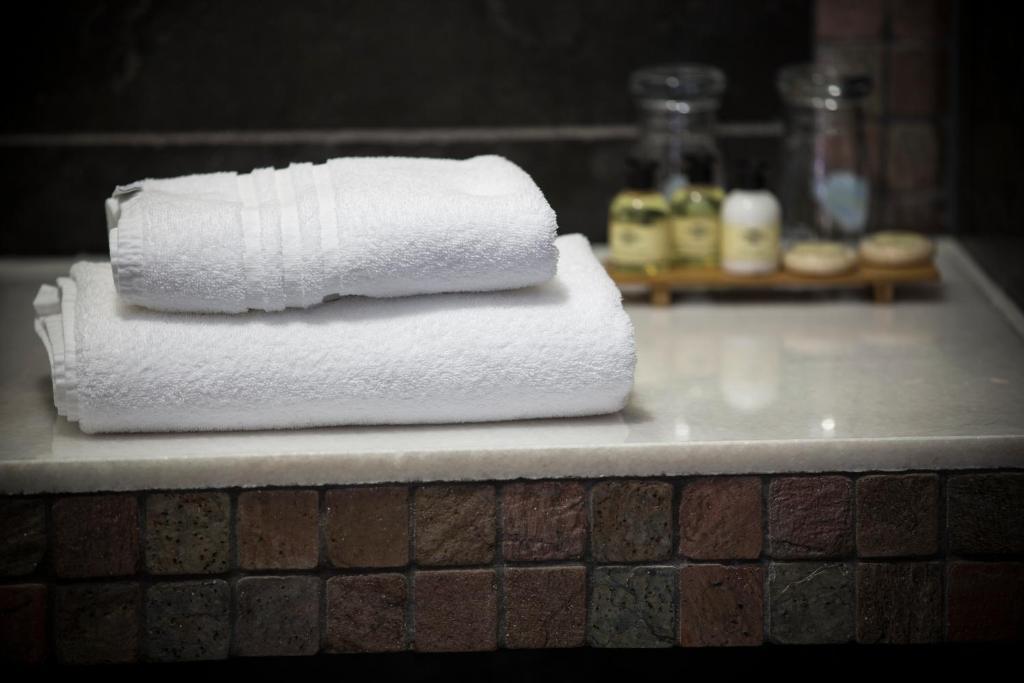 Stary Tartak Hotel Ilawa Phòng bức ảnh
